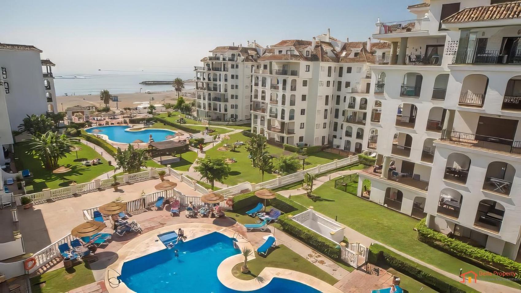 Marina De La Duquesa Apartment